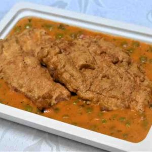 B-Snitel parizian de pui, mancare de mazare