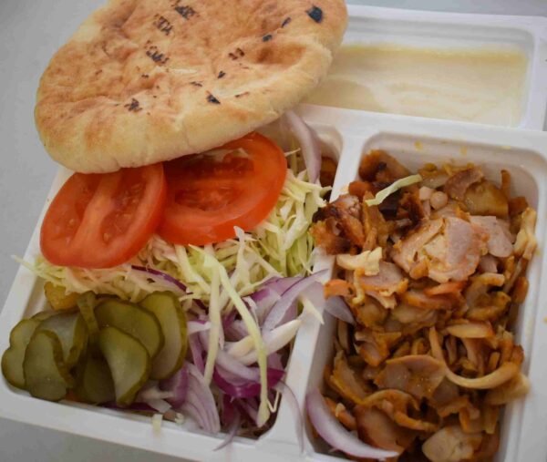 T3-Kebab special Marrakesh,cartofi cuburi prajiti,sos